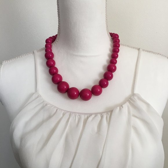 Retro Big Hot Pink Graduated Bead Necklace 16 -19" - Picture 1 of 6